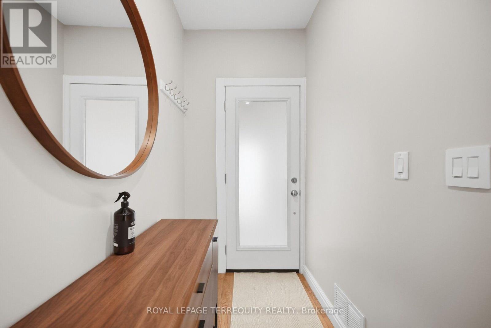 350 LUMSDEN AVENUE, Toronto (Woodbine-Lumsden) — photo 5