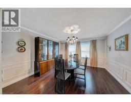 2pc Bathroom - 2284 Mansfield Drive, Burlington, ON L7P3J4 Photo 11