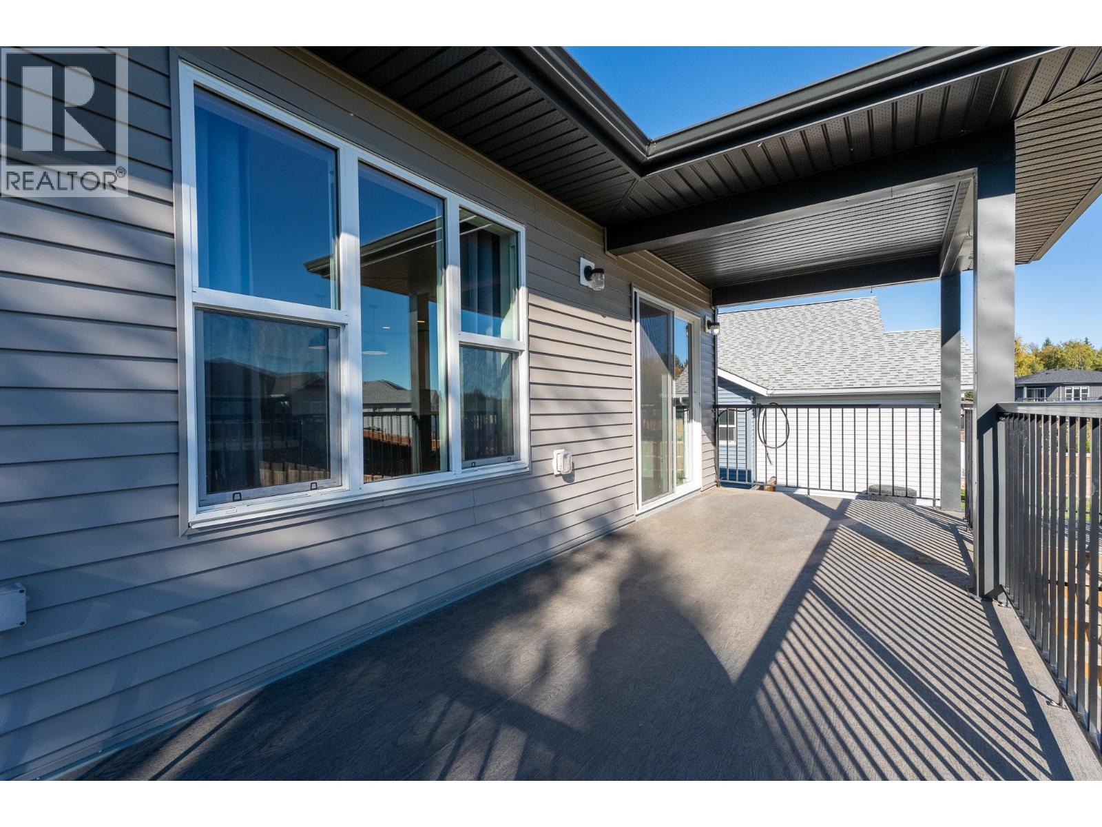 5590 WOODVALEY DRIVE - 11