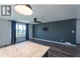 Photo 17 of 40, 5590 WOODVALEY DRIVE · Prince George, BC