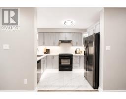 Bedroom 3 - 124 Tomabrook Crescent, Brampton, ON L6R0V5 Photo 9