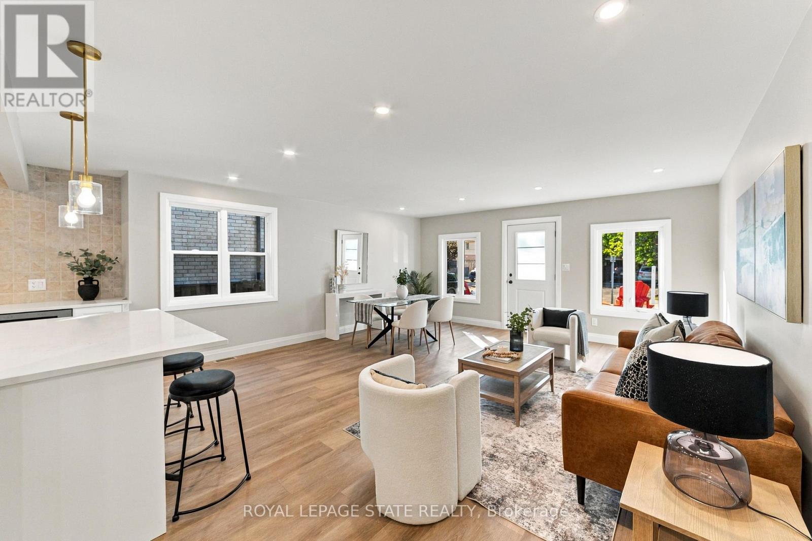 5 HERBERT COURT, Hamilton (Lakeshore) — photo 11