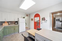 214 Kitson Street, Winnipeg, MB R2H0Z5 Photo 13