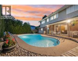 19 Christine Crescent, Kitchener, ON N2B2M2 Photo 31