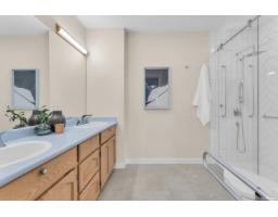 102 9012 Walnut Grove Drive, Langley, BC V1M2K3 Photo 25