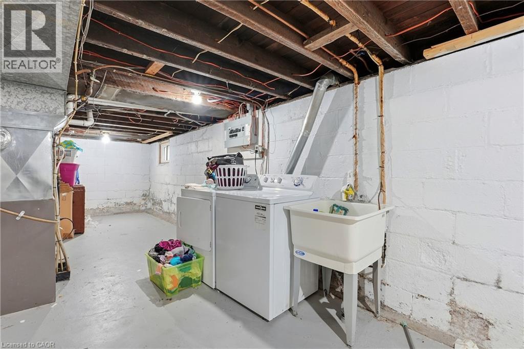 524 ROXBOROUGH Avenue - Image 14