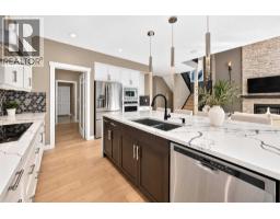 5pc Bathroom - 11 Aspen Vista Way Sw, Calgary, AB T3H0Y7 Photo 12