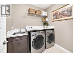 Laundry room - 11 Aspen Vista Way Sw, Calgary, AB T3H0Y7 Photo 21