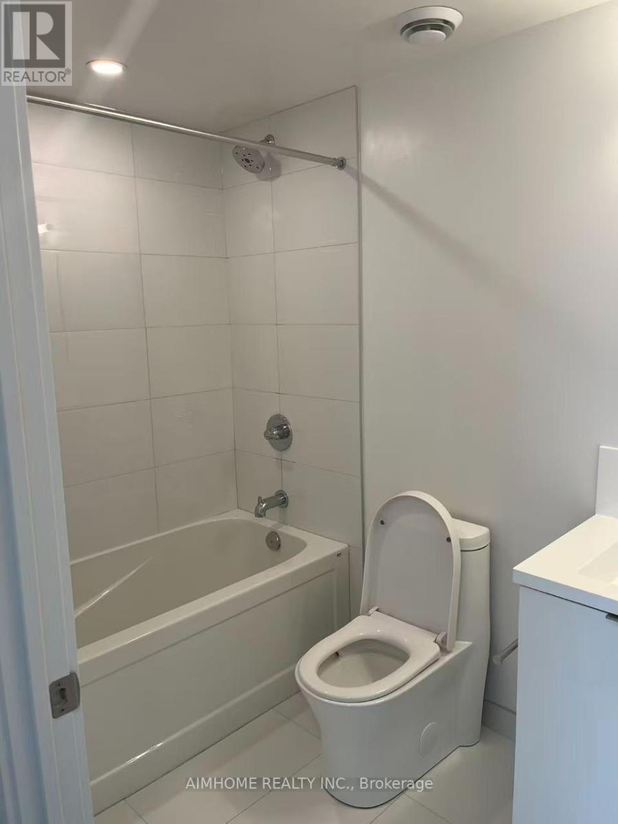 2802 - 238 SIMCOE ST STREET, Toronto (Kensington-Chinatown) — photo 2