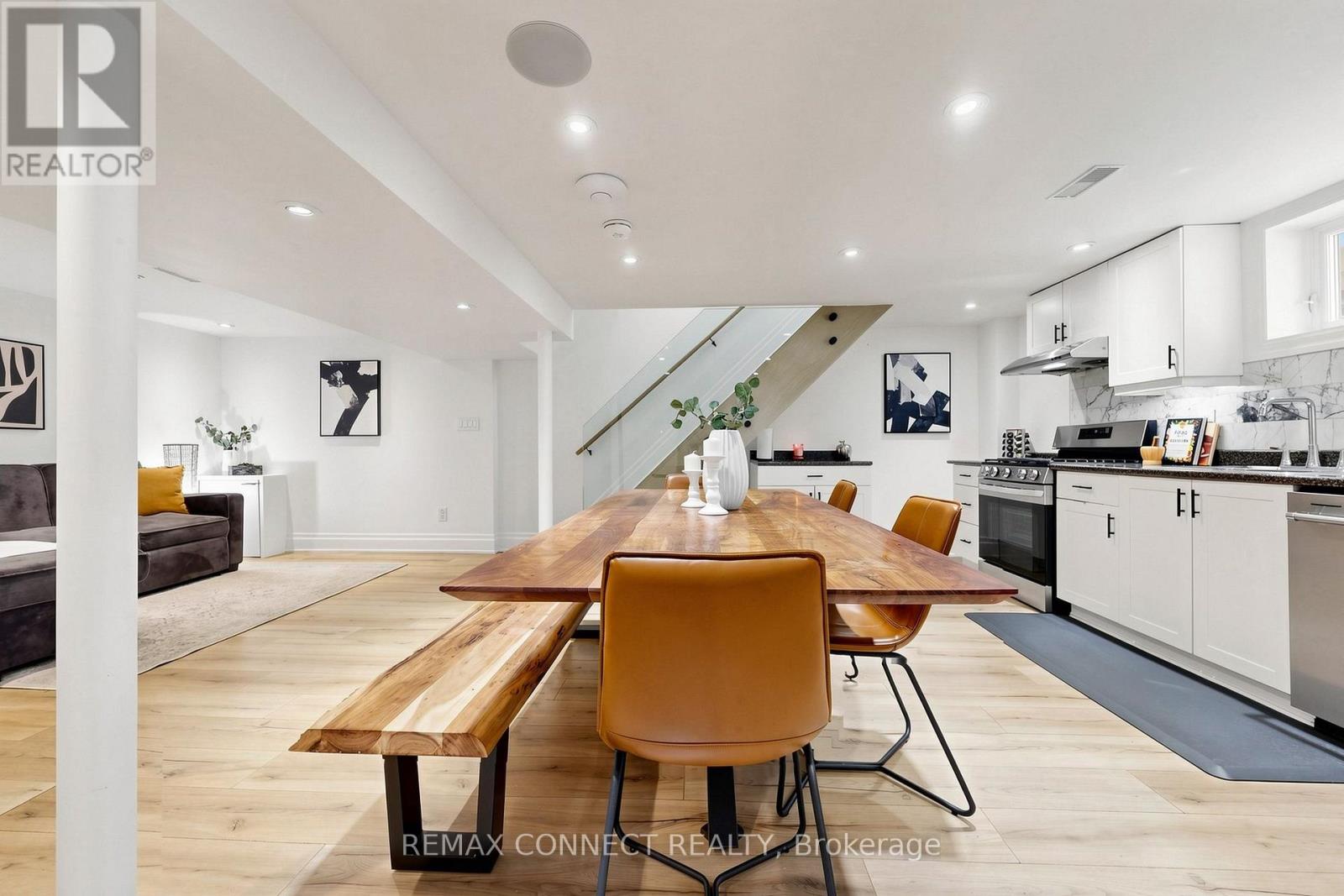 10 CATALINA DRIVE - Image 32