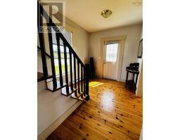 1663 Highway 3, East Pubnico, NS B0W2A0 Photo 19
