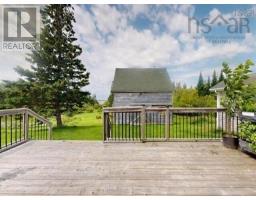1663 Highway 3, East Pubnico, NS B0W2A0 Photo 35
