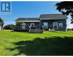 1663 Highway 3, East Pubnico, NS B0W2A0 Photo 31