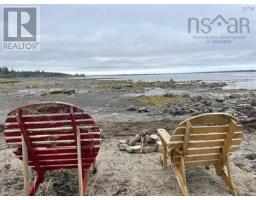 1663 Highway 3, East Pubnico, NS B0W2A0 Photo 42