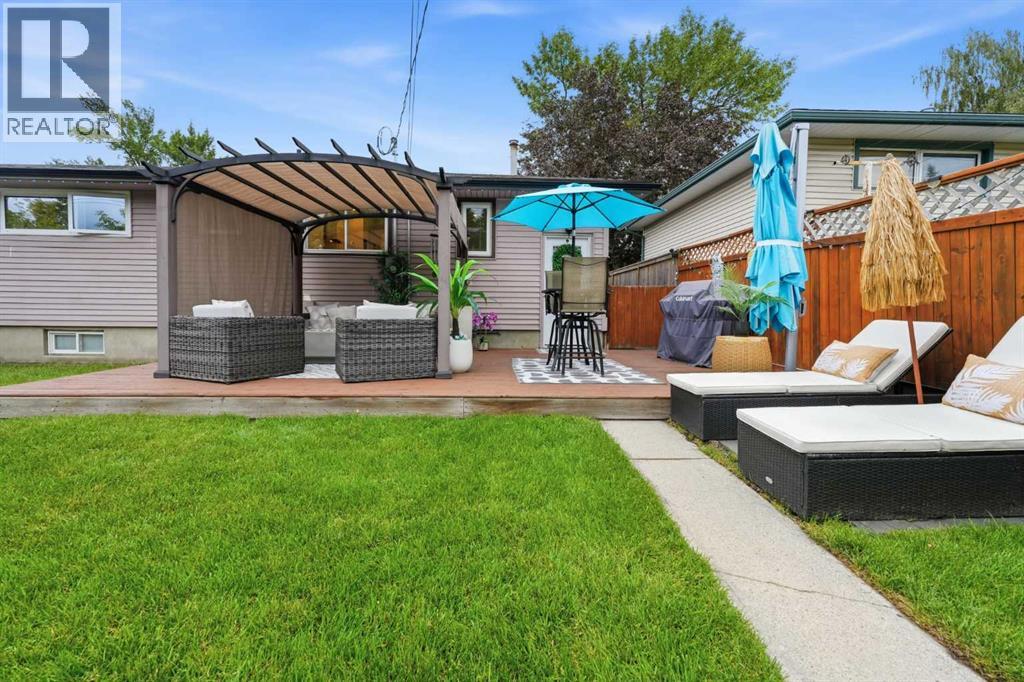 59 Ferncliff Crescent SE - Image 17