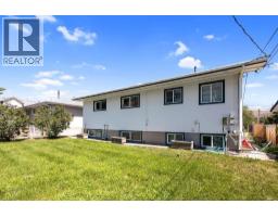 Laundry room - 6280 Okanagan Street, Oliver, BC V0H1T0 Photo 6