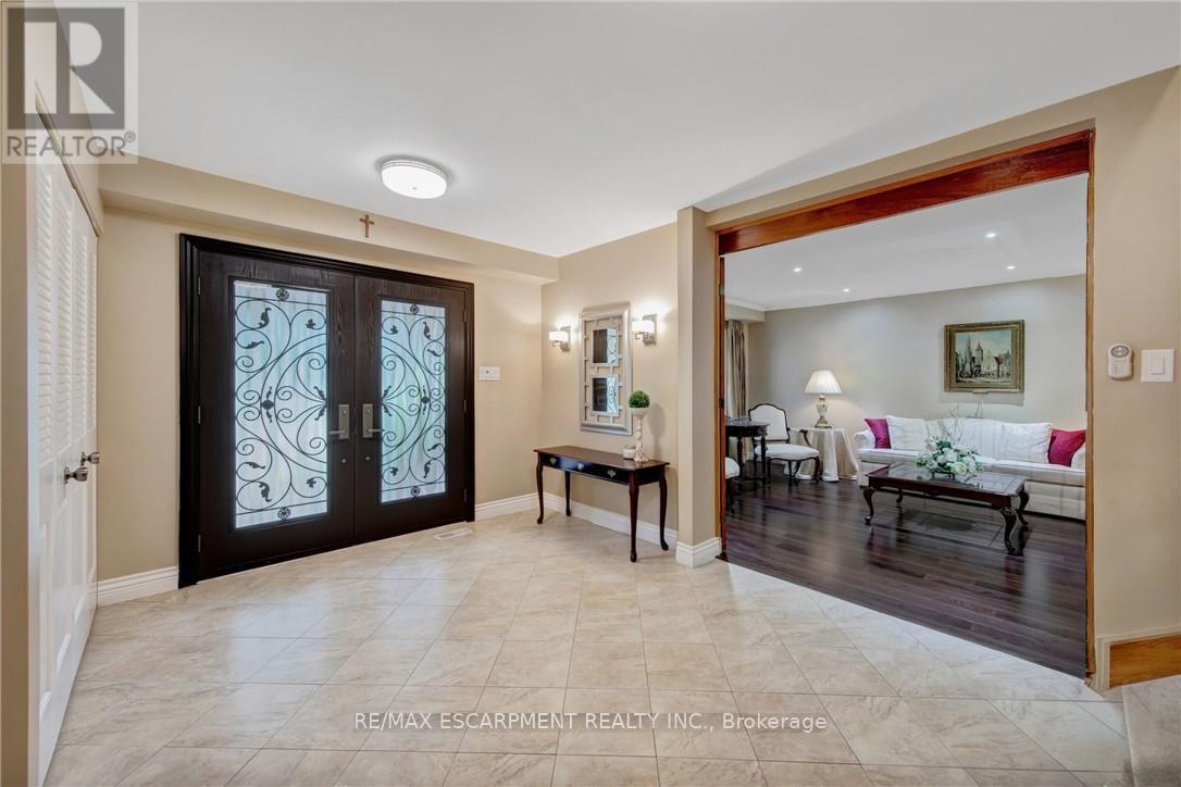 2284 MANSFIELD DRIVE, Burlington (Tyandaga) — photo 4