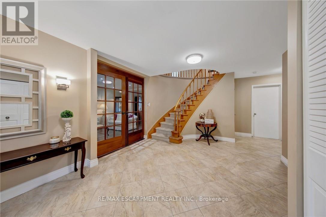 2284 MANSFIELD DRIVE, Burlington (Tyandaga) — photo 7