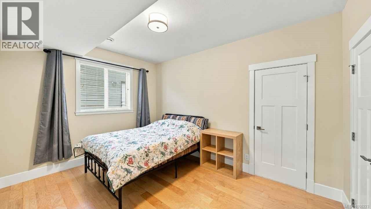 4626 Sheridan Ridge Rd - 35