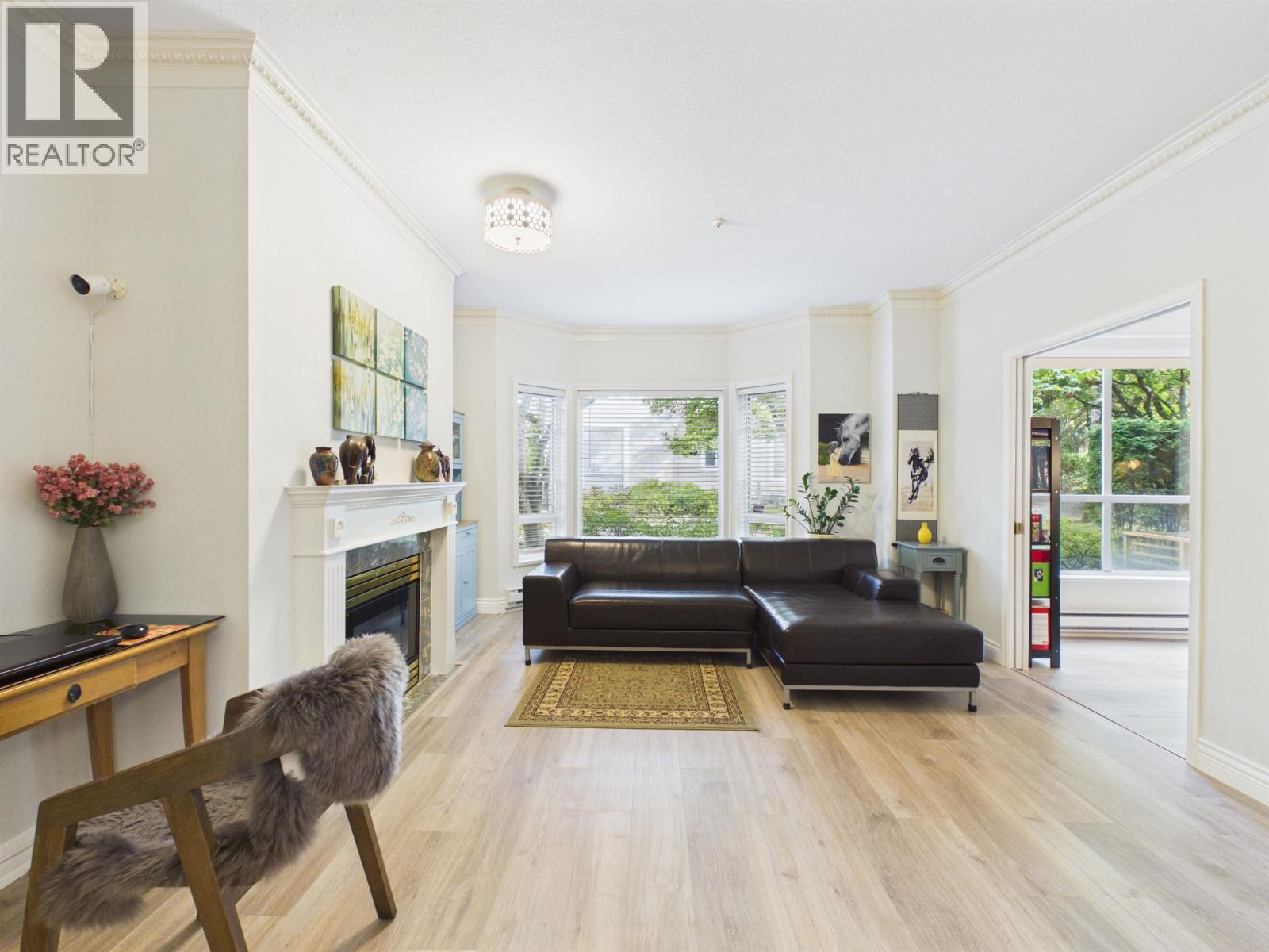 414 5262 OAKMOUNT CRESCENT, Burnaby, British Columbia