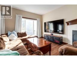 5pc Bathroom - 43 Cougar Plateau Circle Sw, Calgary, AB T3H5S6 Photo 11