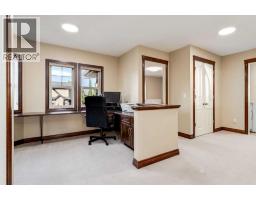 3pc Bathroom - 43 Cougar Plateau Circle Sw, Calgary, AB T3H5S6 Photo 17