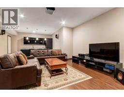 43 Cougar Plateau Circle Sw, Calgary, AB T3H5S6 Photo 28
