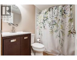 43 Cougar Plateau Circle Sw, Calgary, AB T3H5S6 Photo 32