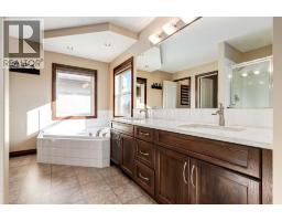 Other - 43 Cougar Plateau Circle Sw, Calgary, AB T3H5S6 Photo 21