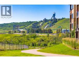 43 Cougar Plateau Circle Sw, Calgary, AB T3H5S6 Photo 40