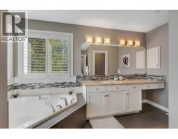 214 Valley Woods Place Nw, Calgary, AB T3B6A3 Photo 31