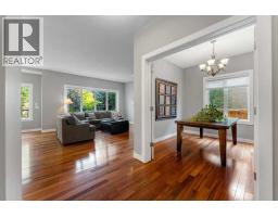 2pc Bathroom - 214 Valley Woods Place Nw, Calgary, AB T3B6A3 Photo 7