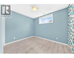 15 Towers Close, Red Deer, AB T4P0K7 Photo 34