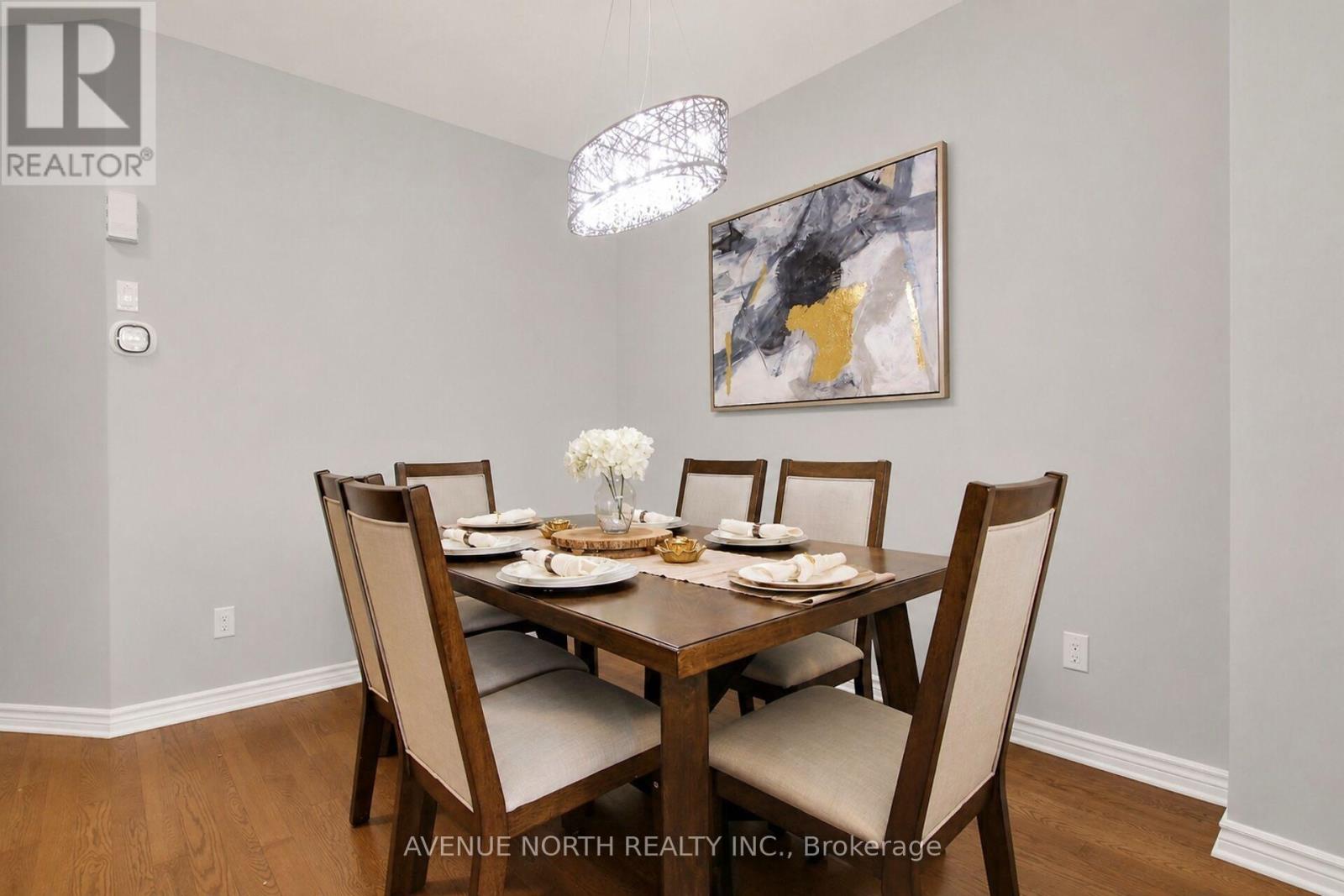 303 WOOD ACRES GROVE, Ottawa — photo 10