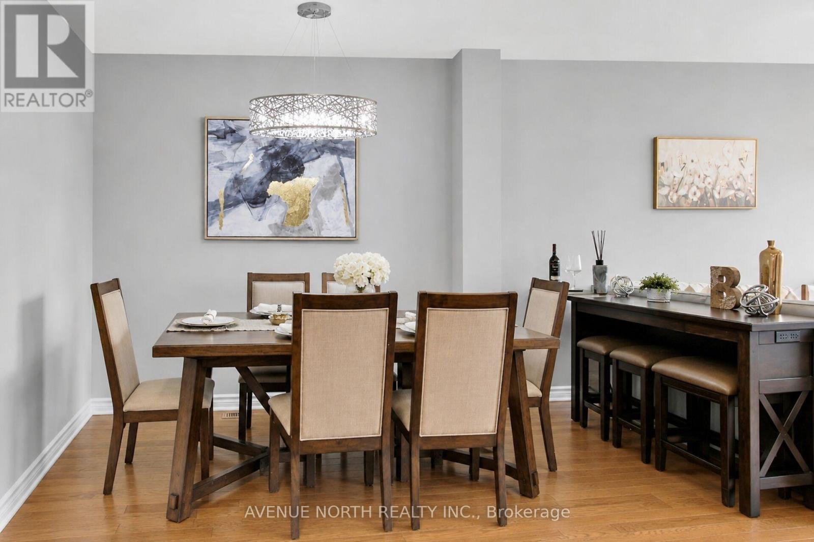 303 WOOD ACRES GROVE, Ottawa — photo 8