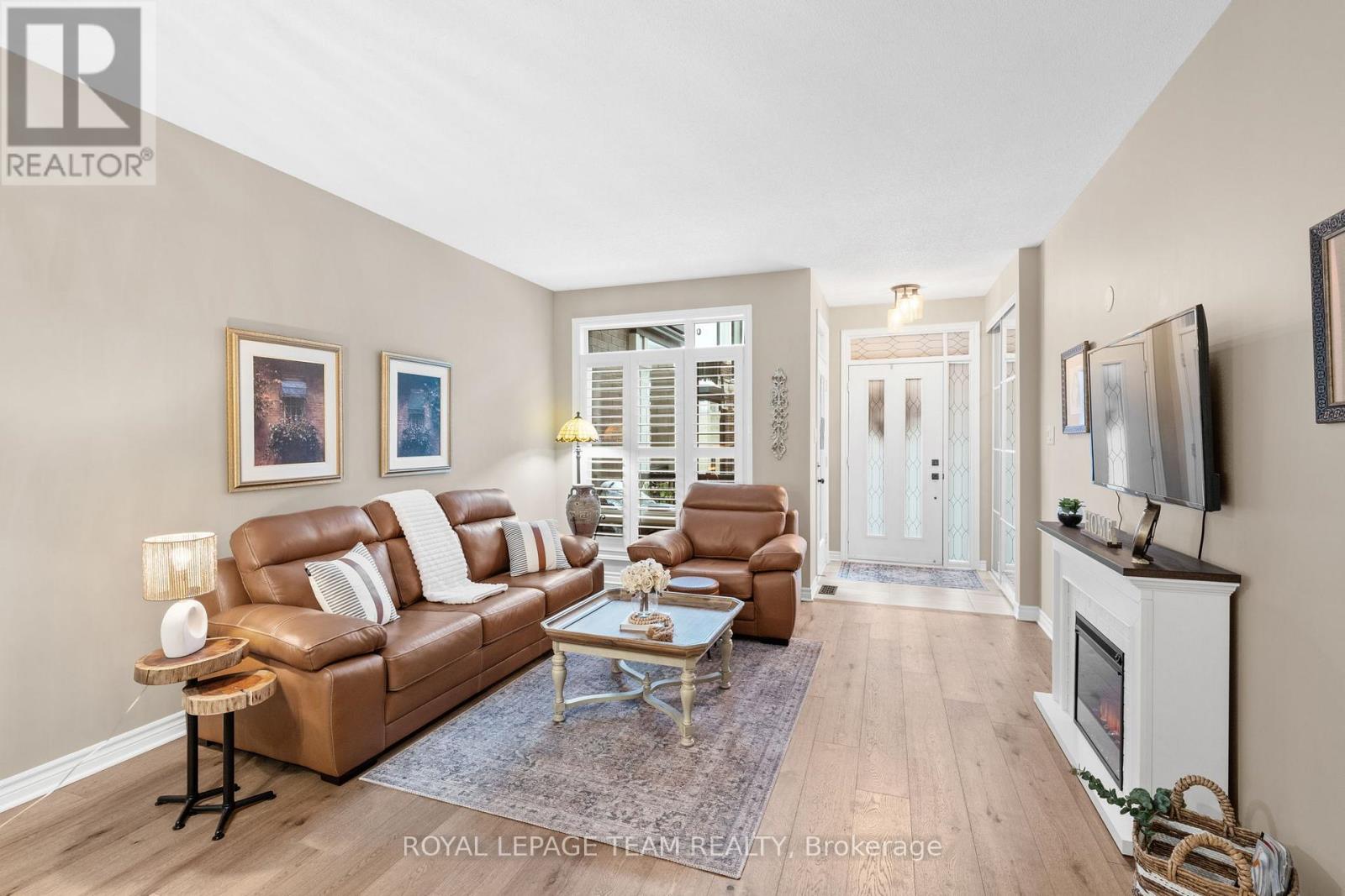 298 PEMBINA PRIVATE, Ottawa — photo 12