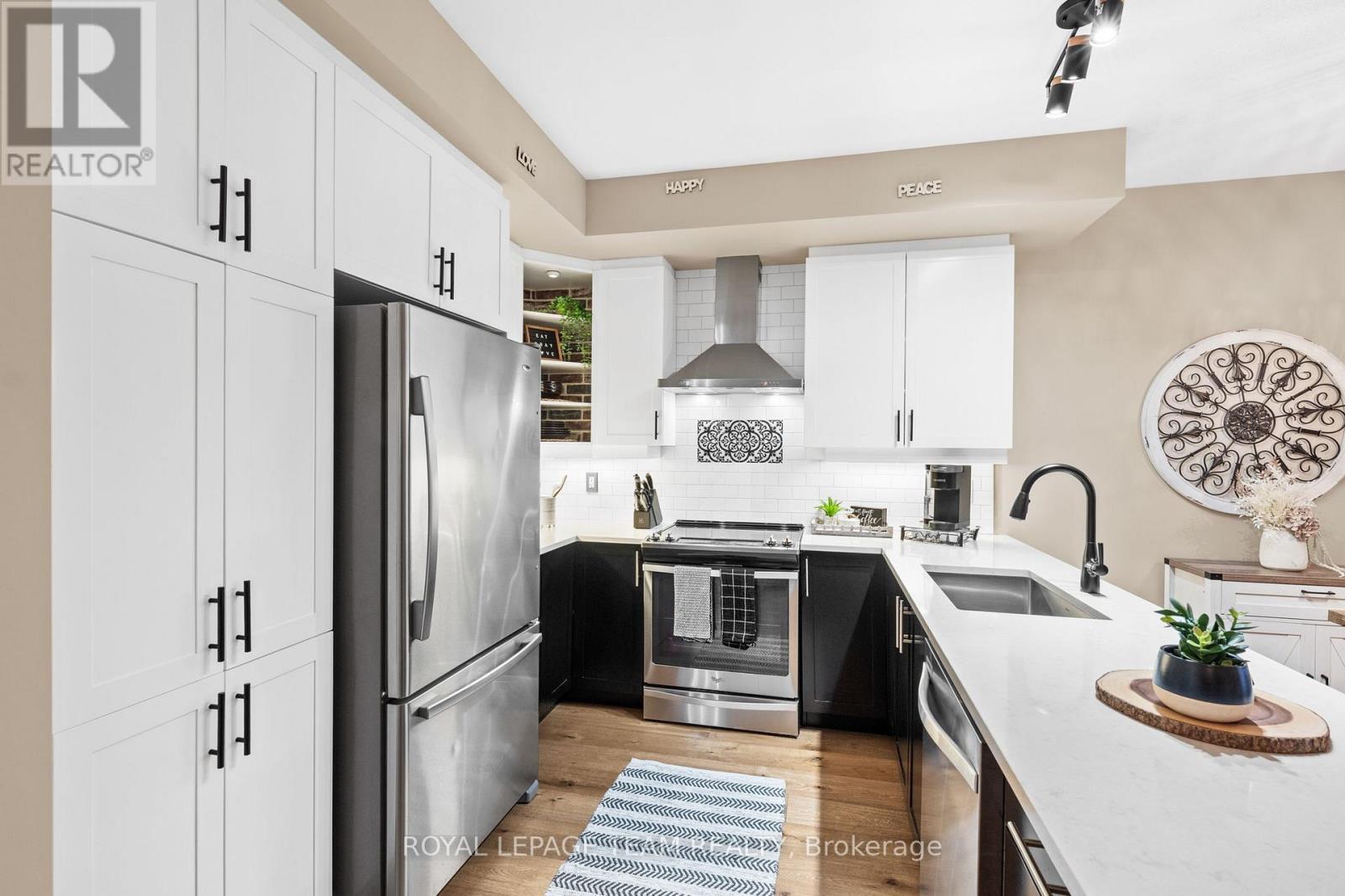 298 PEMBINA PRIVATE - Image 17