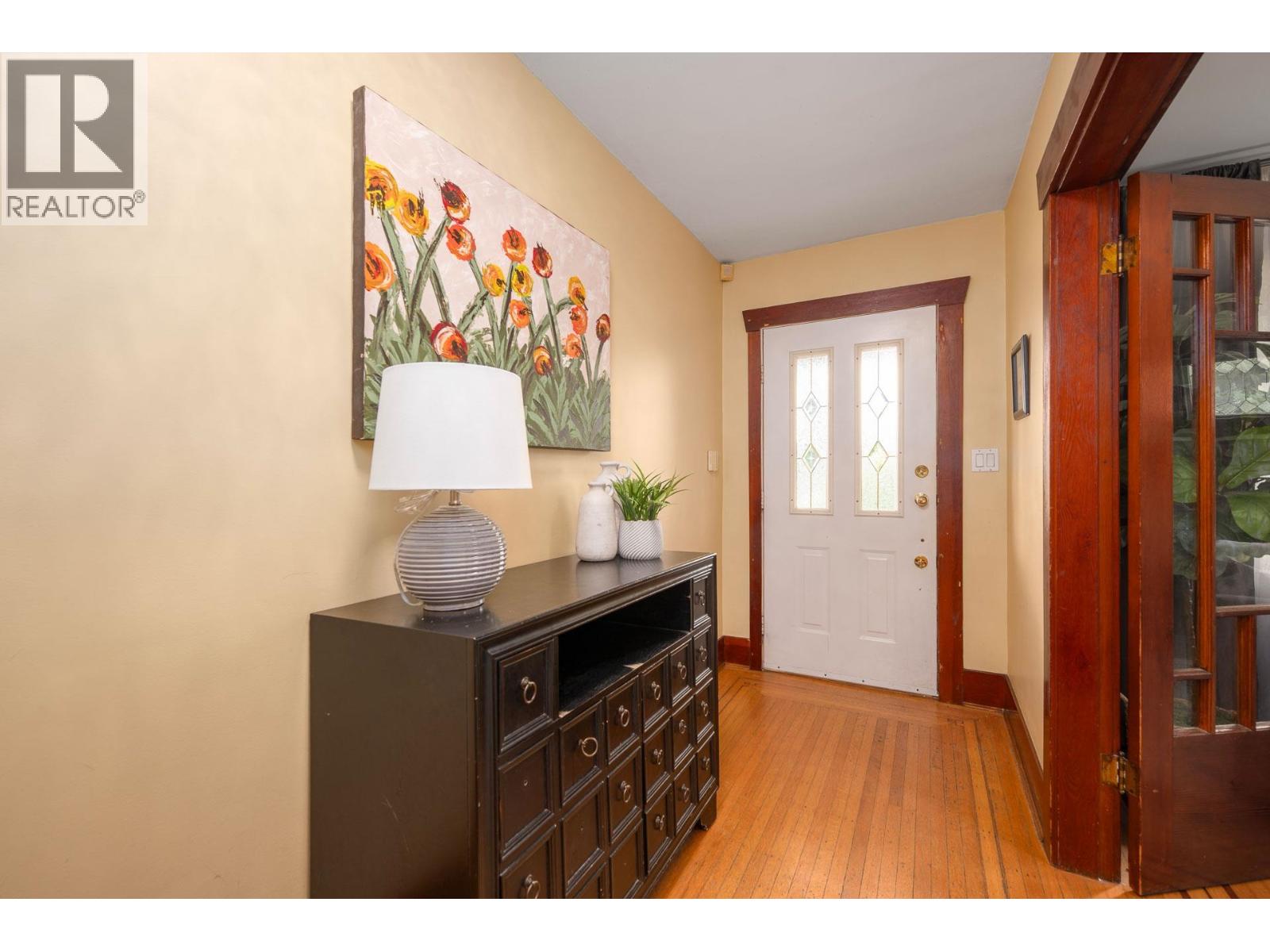 931 SECOND STREET, New Westminster