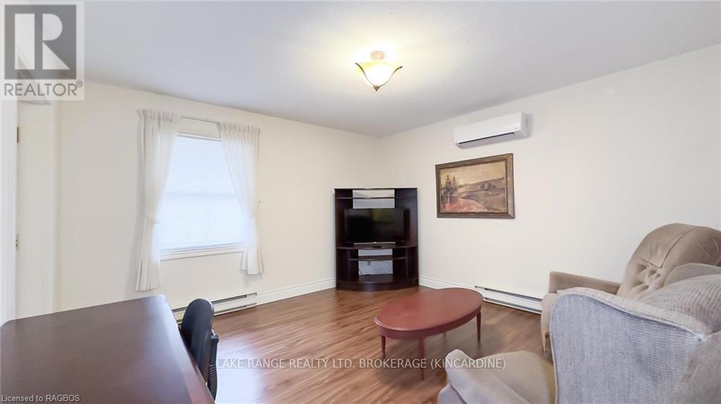 255 DURHAM STREET, Kincardine — photo 38