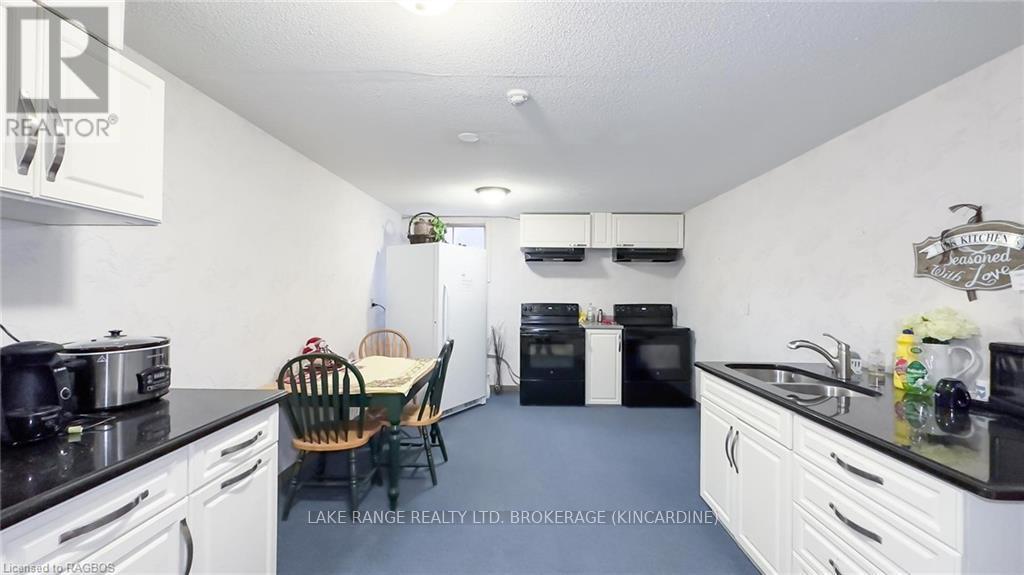 255 DURHAM STREET, Kincardine — photo 43