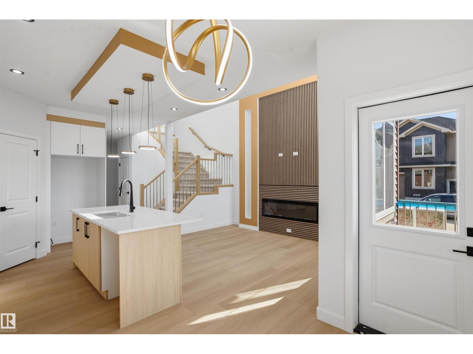 8506 223A ST NW - 17
