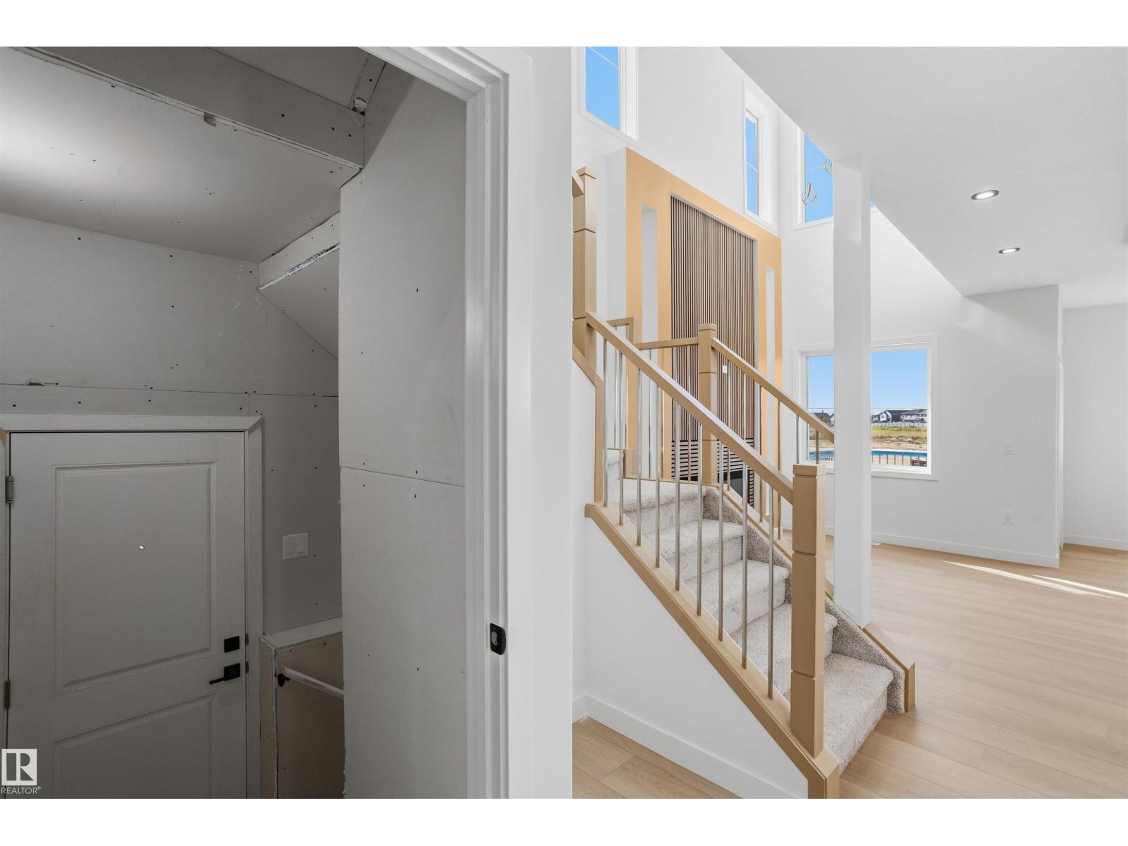 8506 223A ST NW - Image 22