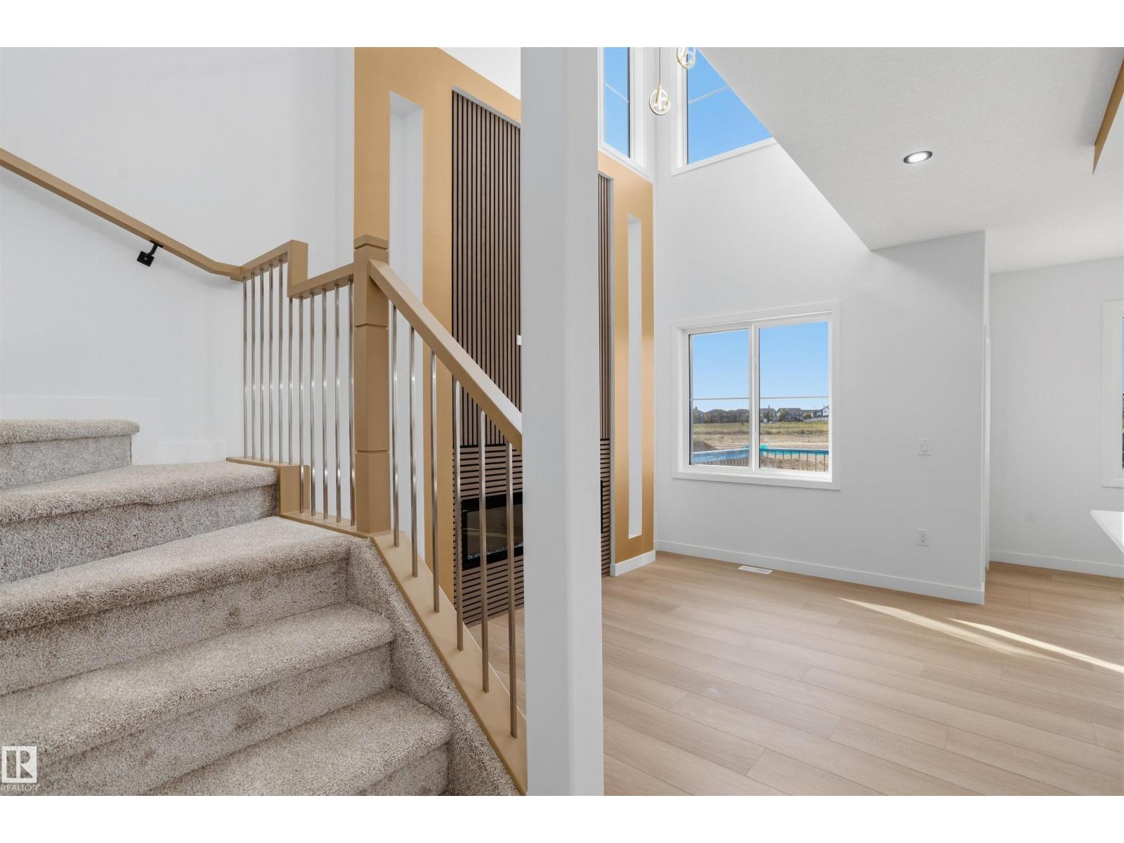 8506 223A ST NW - 23
