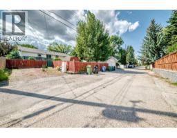 4408 Dalhart Road NW - photo 40