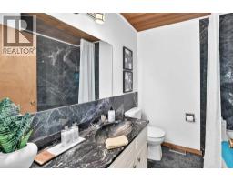 4408 Dalhart Road NW - photo 29