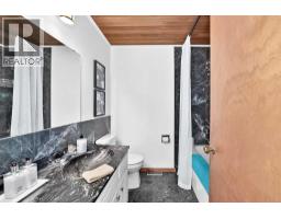 4408 Dalhart Road NW - photo 28