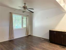 434 Jamison Avenue, Winnipeg, MB R2K1N0 Photo 10