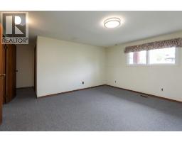 58 N 1a Street E, Magrath, AB T0K1J0 Photo 25
