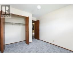58 N 1a Street E, Magrath, AB T0K1J0 Photo 20