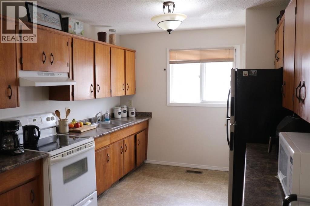 48 Jerry Potts Boulevard W - 4